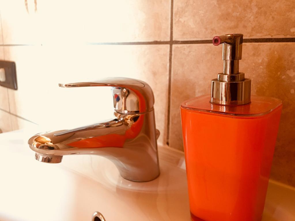 Bricco Del Gallo Sinio Buitenkant foto